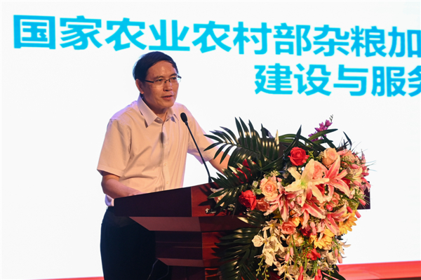 1594948891136182.jpg 讲座 (1).JPG