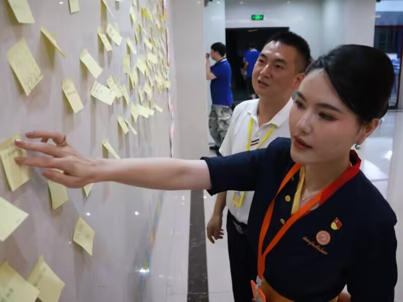 1758262669101856.jpg 照片张院.jpg