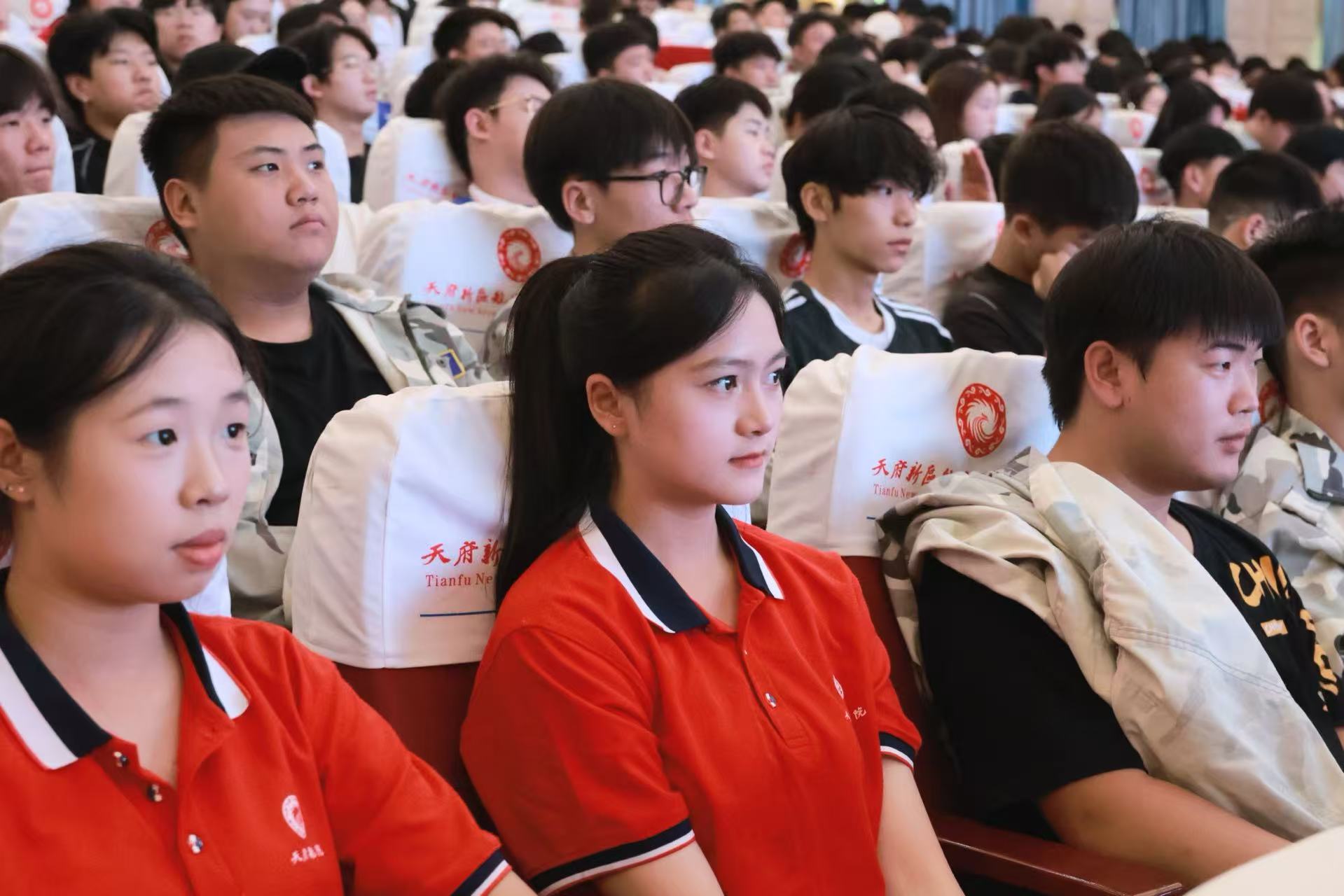 1760668032136793.jpg 6F625E1A201079ADD5DF3D6A30837BB4.jpg