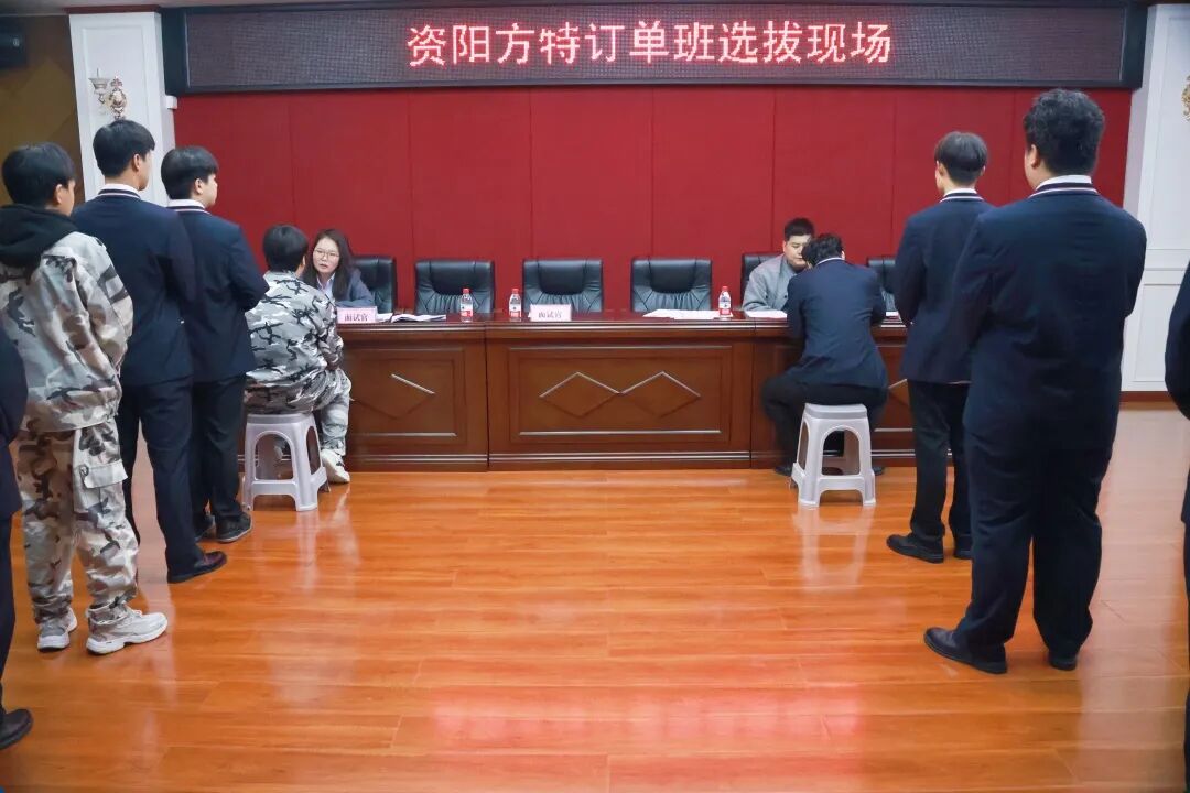 1764674419544825.jpg 微信图片_20251202191910_136_92.jpg