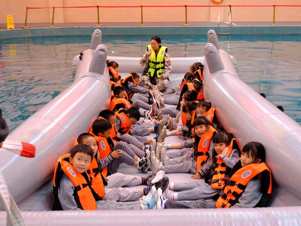 1765448751136823.jpg mmexport1765448198085.jpg