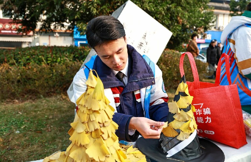 1765473112197472.jpg 微信图片_2025-12-12_010824_349~1.jpg