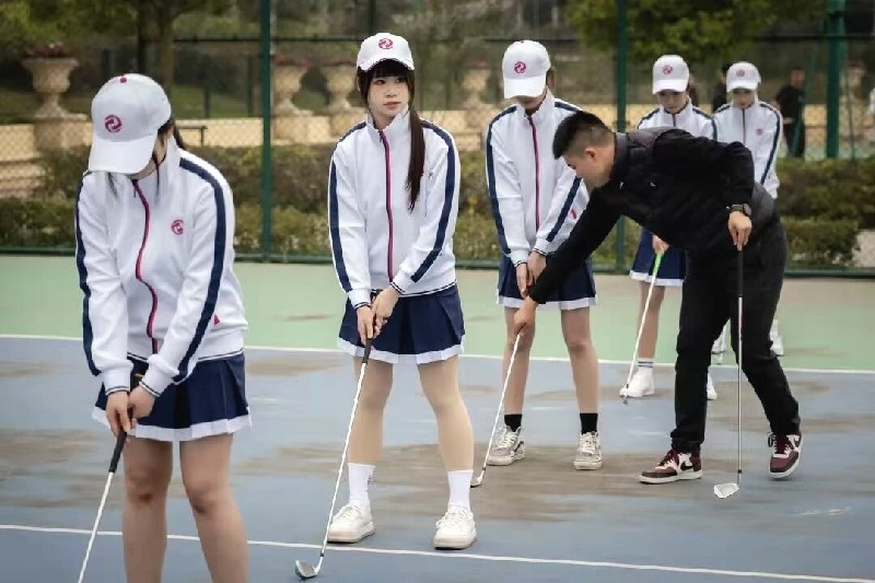 1765473380924796.jpg 微信图片_2025-12-12_011439_647~1.jpg