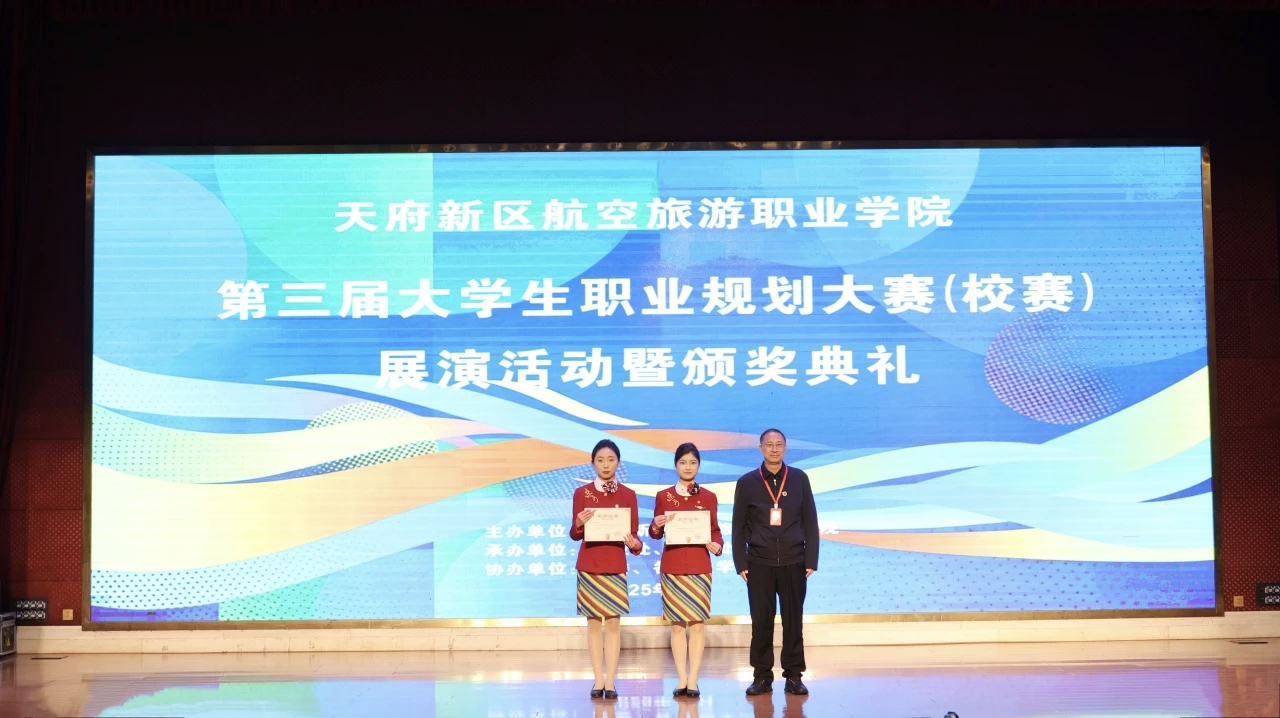 1766371494682656.jpg mmexport1766368887713.jpg