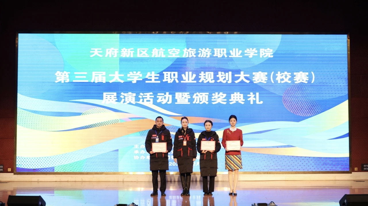 1766371900856676.jpg mmexport1766368900404.jpg