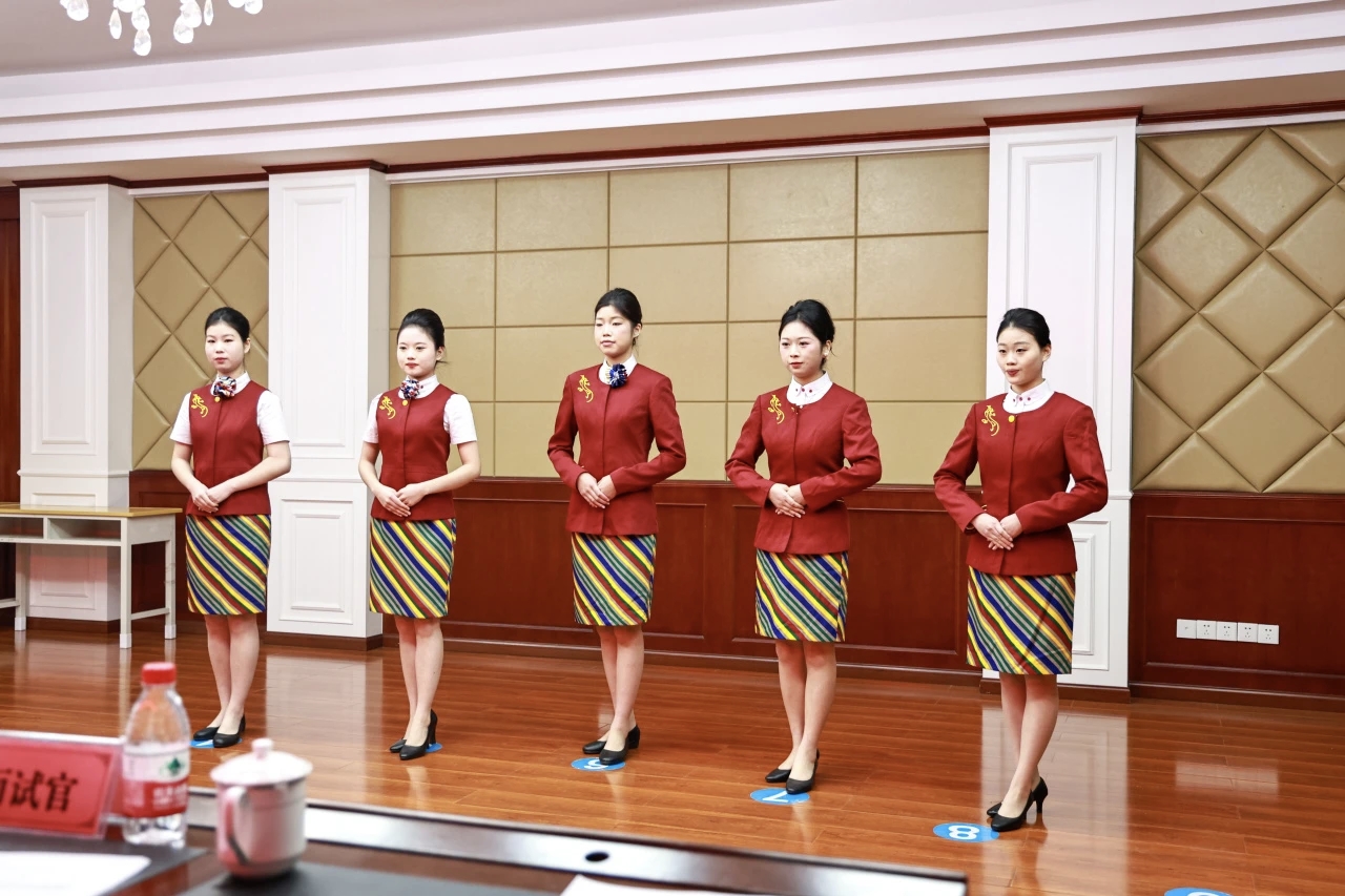 1766372583135317.jpg mmexport1766372145861.jpg