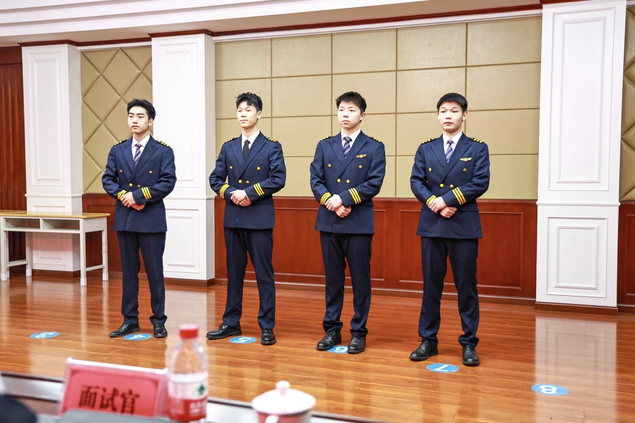 1766372677173805.jpg mmexport1766372156049.jpg