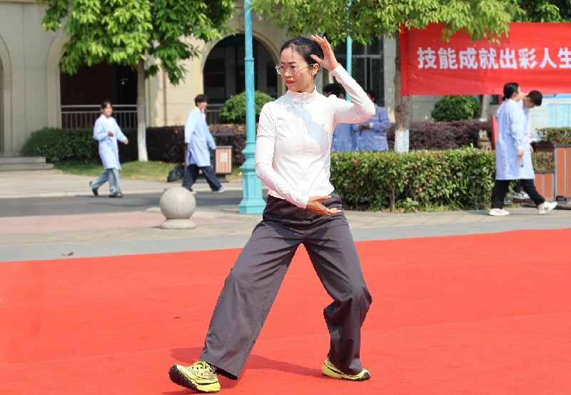 1779070465631233.jpg 微信图片_2026-05-18_100104_196~1.jpg