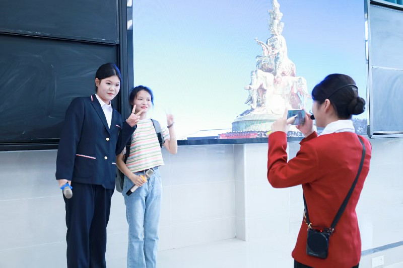 导游大赛3.jpg
