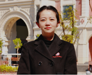 副教授 许祎烨